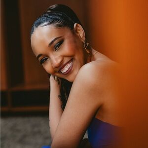 Meet your Posher, Arei